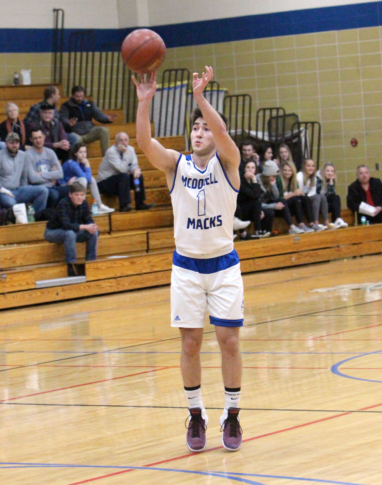 Eau Claire Regis at McDonell boys basketball 2-13-19